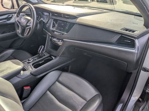 Used 2024 Cadillac XT5 Premium Luxury image 29