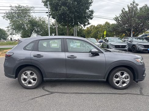 Used 2024 Honda HR-V LX image 4