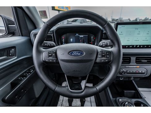 New 2026 Ford Maverick XLT w/ XLT Luxury Package AWD/4WD image 11