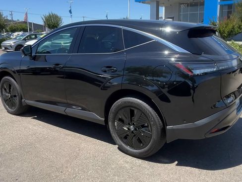 Used 2025 Nissan Murano SV FWD image 5