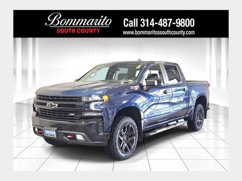 Used 2021 Chevrolet Silverado 1500 LT Trail Boss w/ Convenience Package II image 1