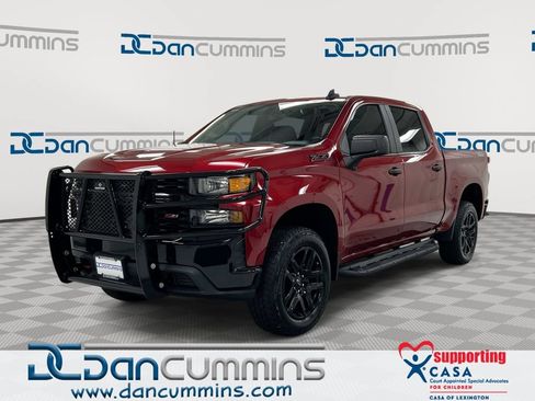 Used 2021 Chevrolet Silverado 1500 Custom Trail Boss w/ LPO, Dark Essentials Package AWD/4WD image 1