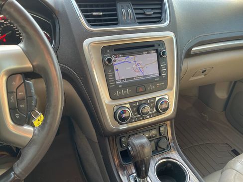 Used 2015 GMC Acadia Denali image 30