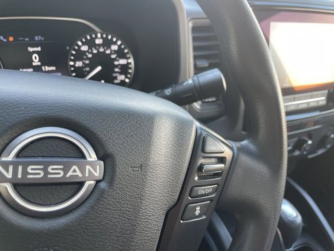 Used 2022 Nissan Frontier S w/ Technology Package image 27