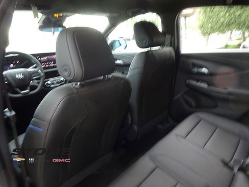 New 2026 Buick Envista Sport Touring FWD image 19