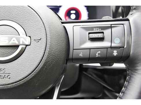 Certified 2024 Nissan Pathfinder Platinum image 14