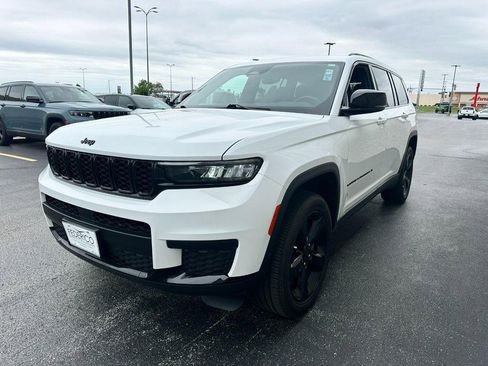 Used 2021 Jeep Grand Cherokee L Laredo AWD/4WD image 11
