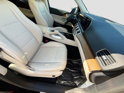 Used 2022 Mercedes-Benz GLE 350 w/ AMG Line Exterior image 14