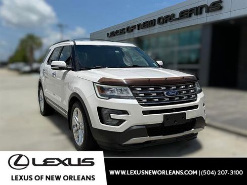 Used 2017 Ford Explorer Limited FWD image 1