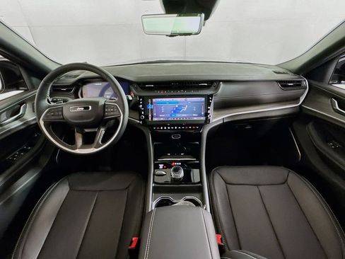 New 2026 Jeep Grand Cherokee L Limited AWD/4WD image 31