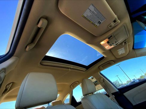 Used 2014 Toyota Avalon Limited image 13