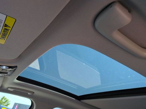 Used 2025 Kia Sorento EX w/ Panoramic Sunroof Package AWD/4WD image 10