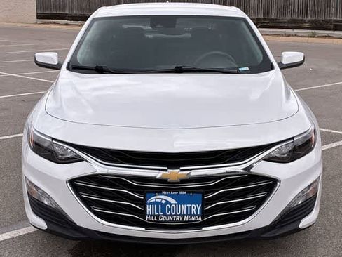 Used 2024 Chevrolet Malibu LT FWD image 9