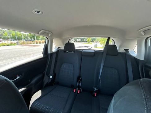 Used 2026 Honda HR-V LX image 16