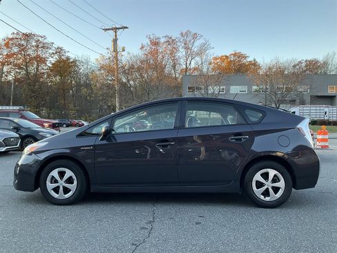 Used 2012 Toyota Prius Three image 8