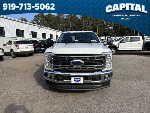 New 2026 Ford F350 XL w/ XL Chrome Package image 3