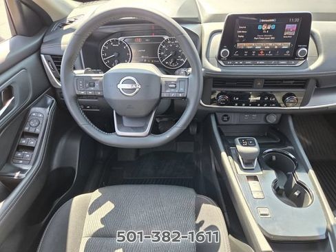 Certified 2026 Nissan Rogue SV FWD image 12