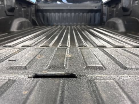 Used 2022 GMC Sierra 2500 SLE image 42