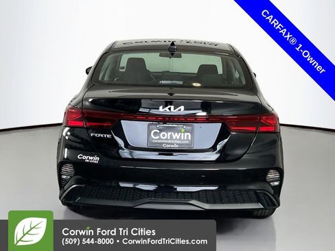 Used 2024 Kia Forte LXS w/ LXS Technology Package image 14