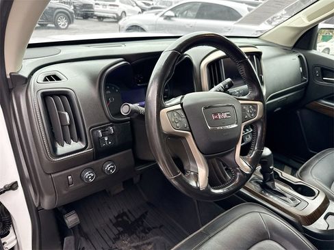 Used 2020 GMC Canyon Denali image 10