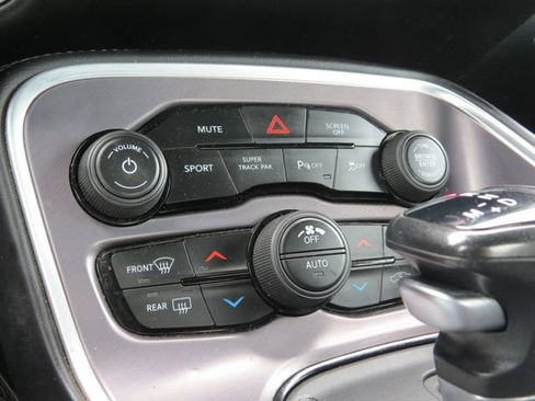 Used 2020 Dodge Challenger GT w/ Plus Package AWD/4WD image 16