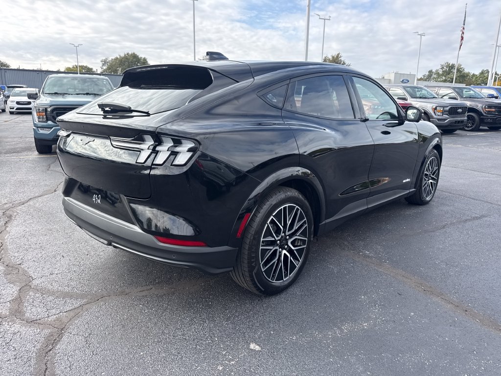 Used 2025 Ford Mustang Mach-E Premium AWD/4WD image 7