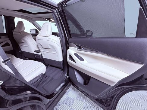 Used 2023 INFINITI QX60 Luxe w/ Cargo Package AWD/4WD image 26