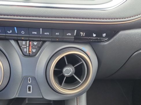 Certified 2023 Chevrolet Blazer Premier w/ Driver Confidence II Package image 19