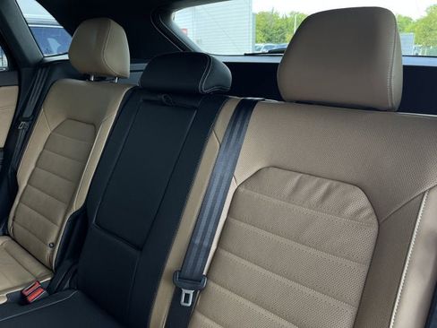 New 2026 Volkswagen Atlas Cross Sport SEL R-Line image 27