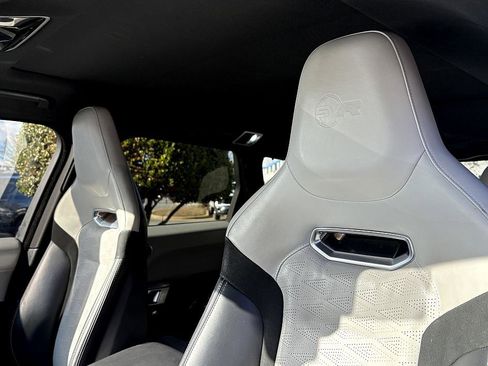 Used 2020 Land Rover Range Rover Sport SVR image 19