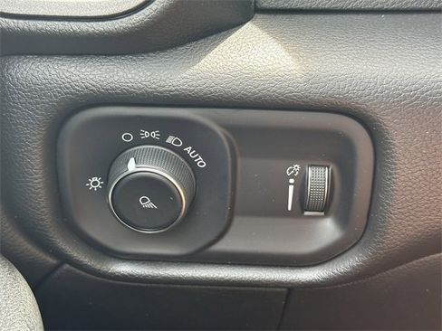 Used 2024 RAM 2500 Tradesman image 30