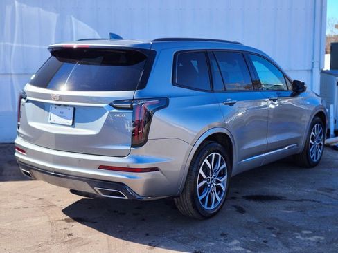 Used 2024 Cadillac XT6 Sport AWD/4WD image 5