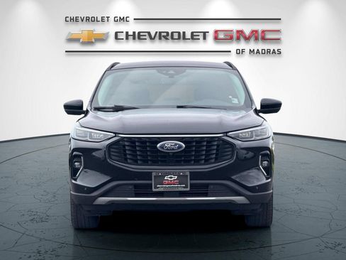 Used 2023 Ford Escape Platinum AWD/4WD image 8