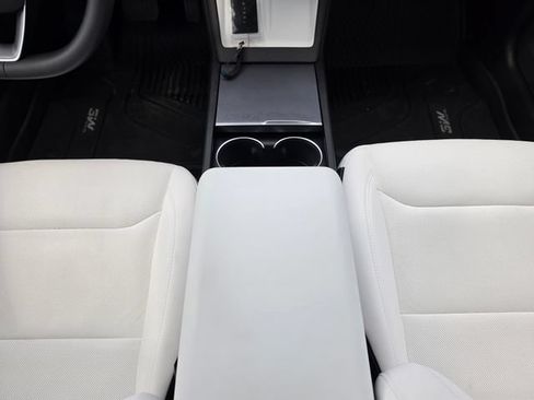 Used 2025 Tesla Model 3 Long Range AWD/4WD image 24