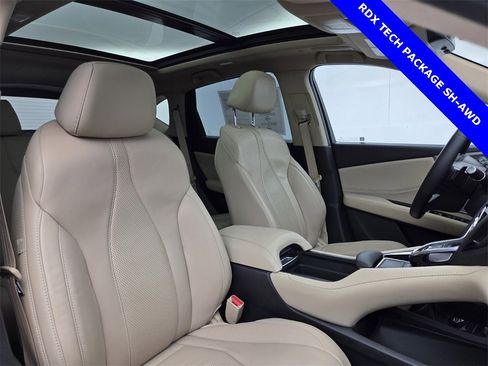 Used 2021 Acura RDX w/ Technology Package image 16