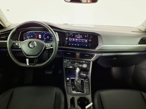 Used 2019 Volkswagen Jetta SEL FWD image 14