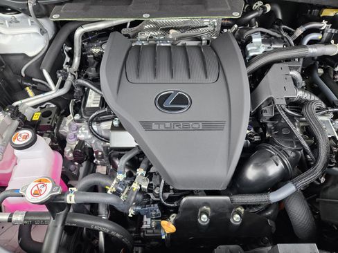 New 2026 Lexus TX 500h AWD image 5
