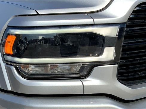 Used 2022 RAM 2500 Laramie w/ Night Edition image 43