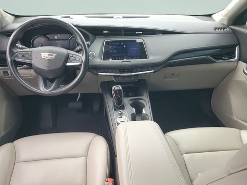 Used 2021 Cadillac XT4 Premium Luxury w/ Driver Awareness Package FWD image 12