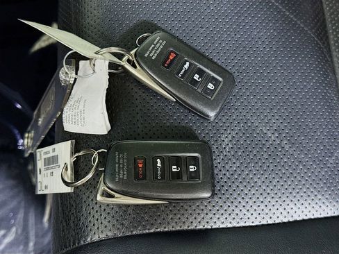 Used 2016 Lexus RX 350 AWD w/ Premium Package image 34