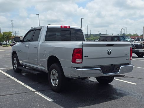 Used 2017 RAM 1500 Classic SLT AWD/4WD image 8