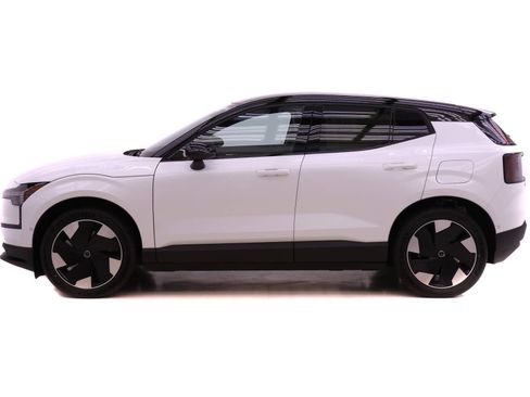 New 2026 Volvo EX30 Ultra w/ Protection Package Premier image 3