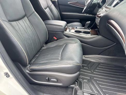 Used 2019 INFINITI QX60 Luxe w/ Sensory Package image 11
