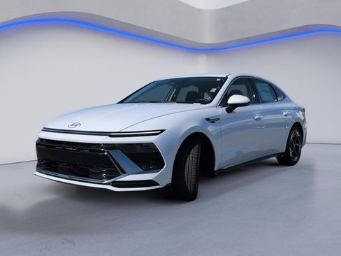 New 2026 Hyundai Sonata SEL FWD image 11