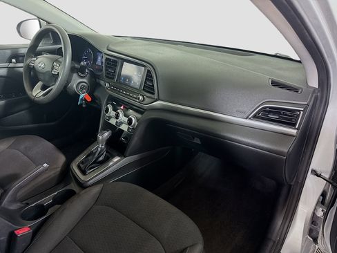 Used 2019 Hyundai Elantra SEL w/ Cargo Package image 29