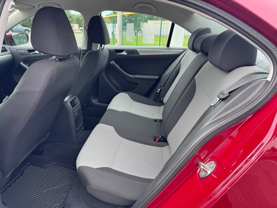 Used 2017 Volkswagen Jetta S FWD image 6
