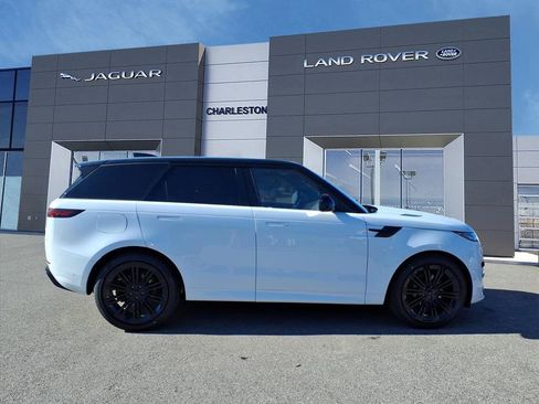 New 2026 Land Rover Range Rover Sport Dynamic SE image 6