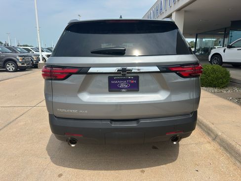 Used 2023 Chevrolet Traverse LS AWD/4WD image 14
