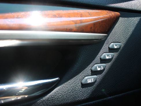 Used 2018 Lexus ES 350 w/ Luxury Package w/Wood Trim FWD image 40