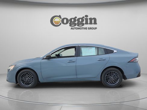 New 2026 Nissan Sentra SV w/ Floor Mat Package image 3